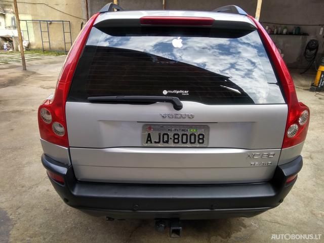 Volvo XC90 | 4