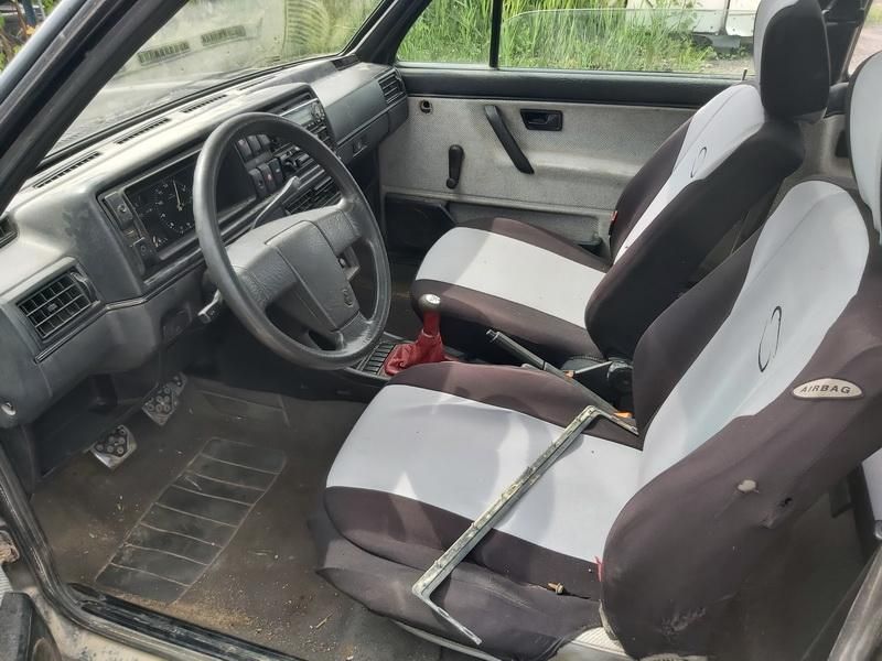 Volkswagen, Hatchback | 3