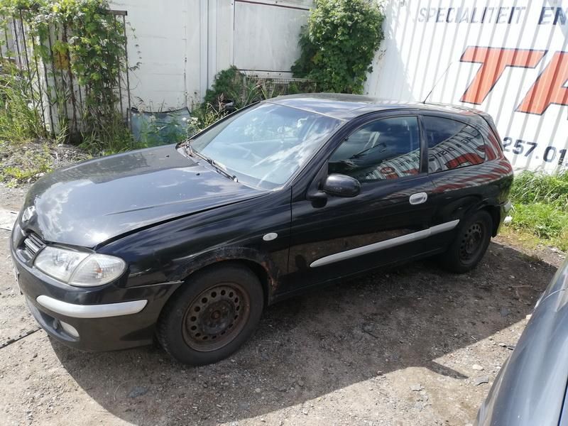 Nissan, Hatchback | 6