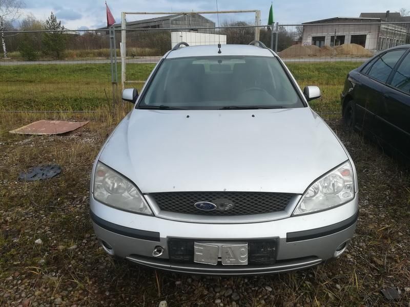 Ford, Universalas