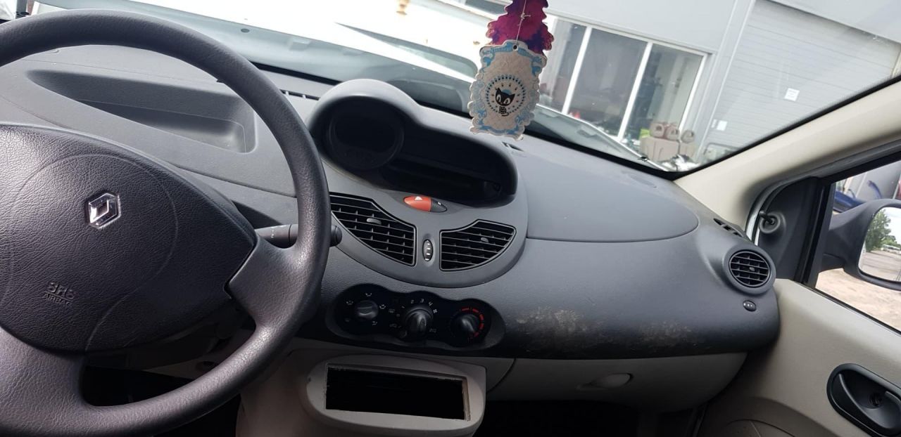 Renault Twingo, Хэтчбек | 6