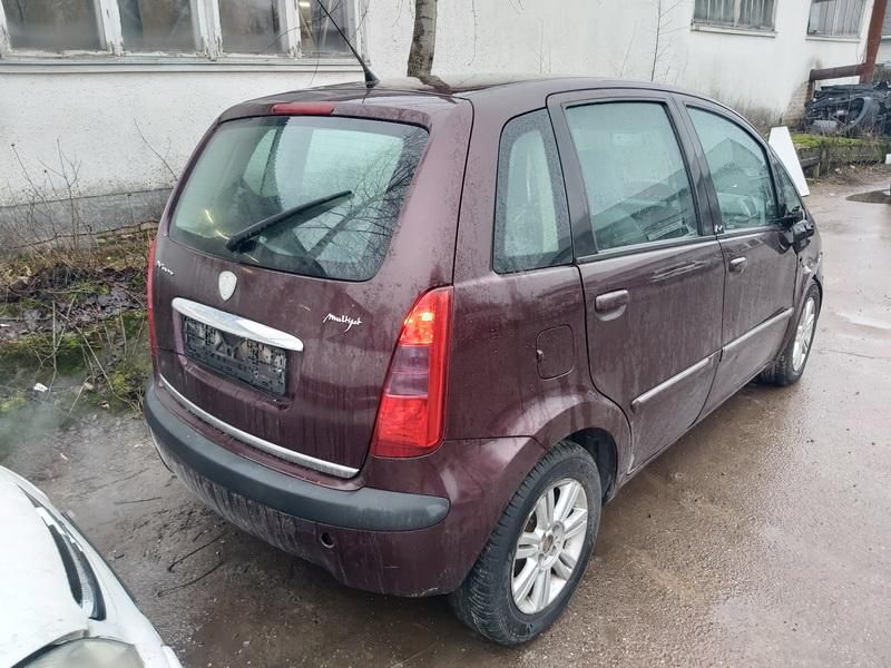 Lancia, Vienatūris | 7