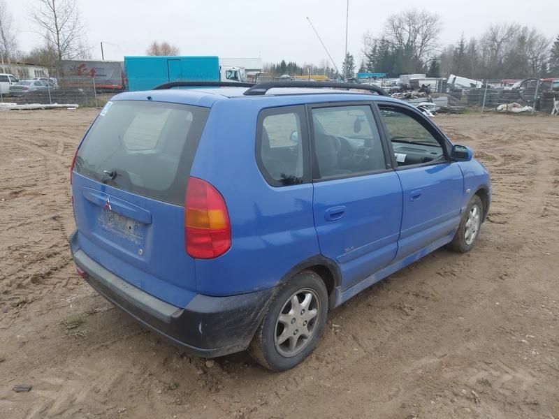 Mitsubishi Space Star, Минивэн | 7