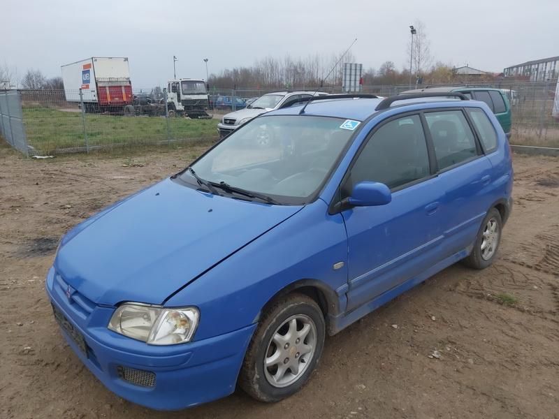 Mitsubishi Space Star, Минивэн | 3