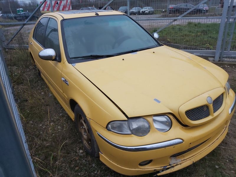Rover 45, Sedanas