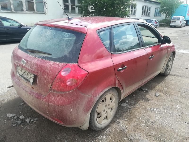 Kia, Hečbekas | 7