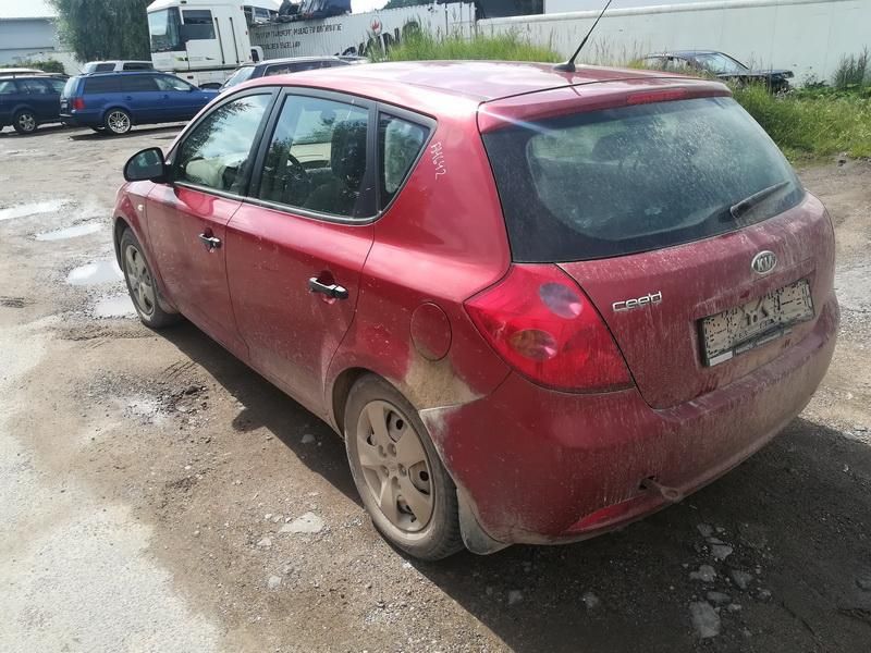 Kia, Hečbekas | 6