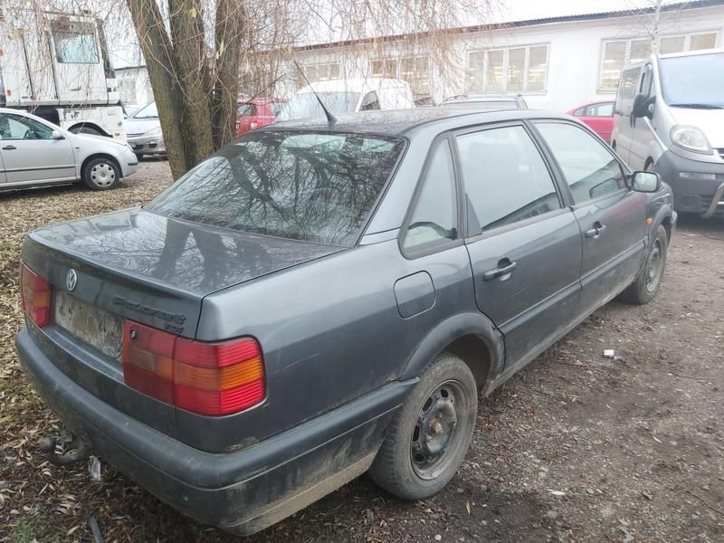 Volkswagen Passat, Седан | 7