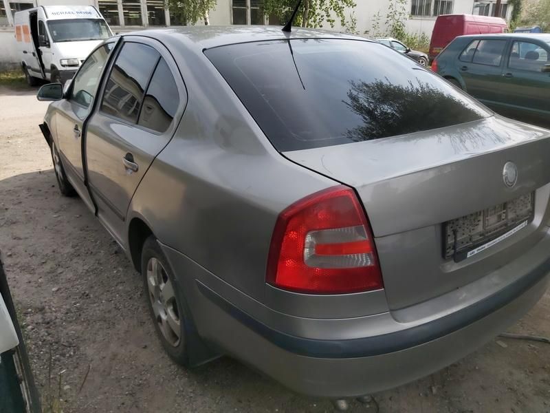 Skoda, Hatchback | 6
