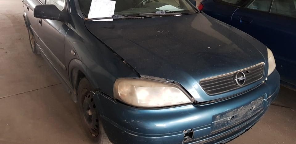 Opel, Sedanas