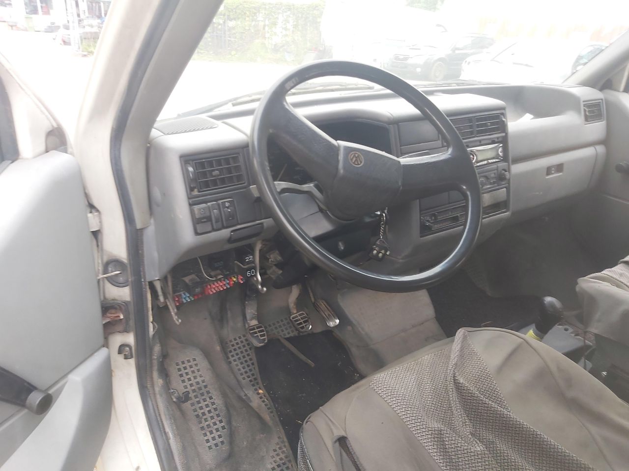 Volkswagen, Commercial | 4