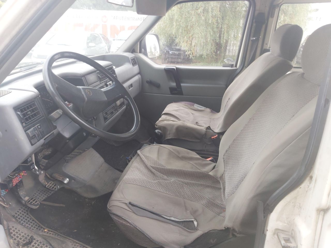 Volkswagen, Commercial | 3