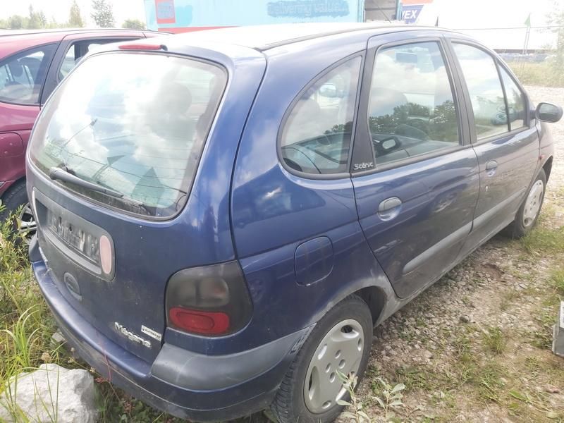 Renault 4, Monovolume | 7