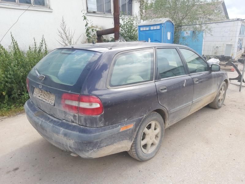 Volvo, Universalas | 7