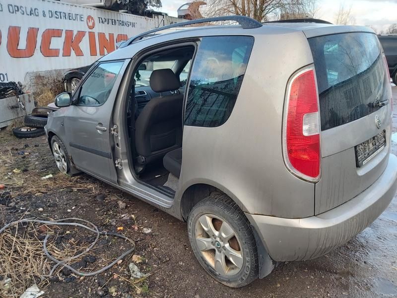 Skoda, Monovolume | 5