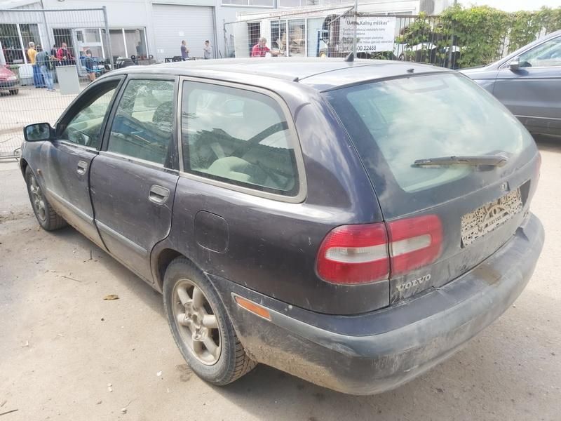 Volvo, Universalas | 6