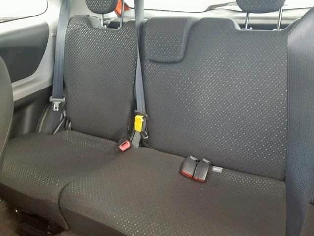 Toyota, Hatchback | 6