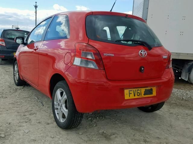 Toyota, Hatchback | 3