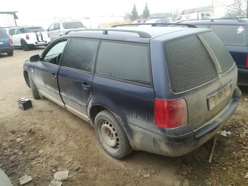 Volkswagen, Universalas | 6