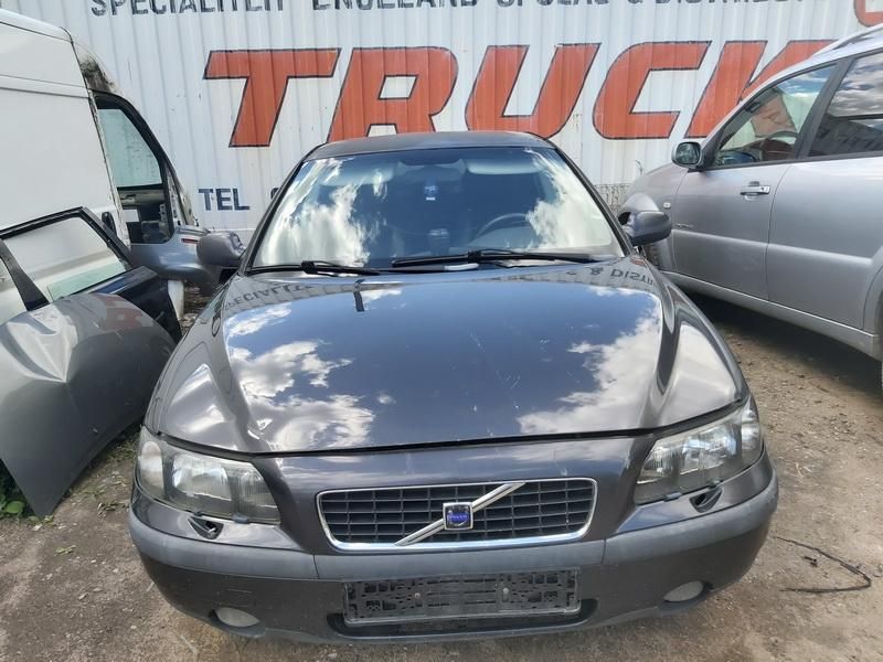 Volvo, Седан | 2