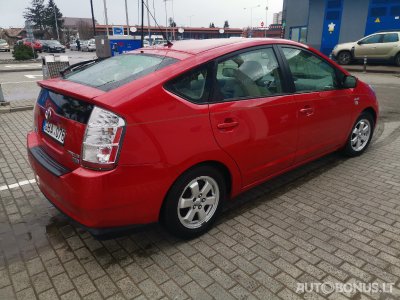 Toyota Prius, Хэтчбек | 1