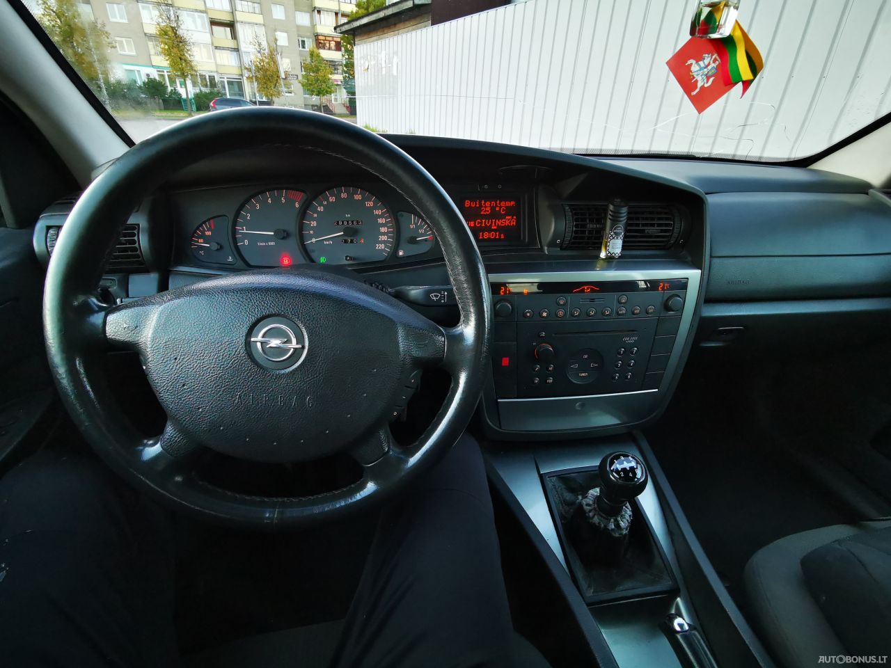 Opel Omega | 1