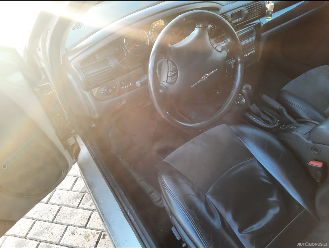 Chrysler Sebring | 6