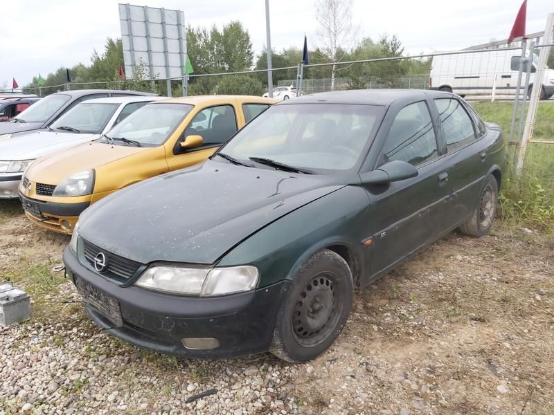 Opel, Saloon | 3