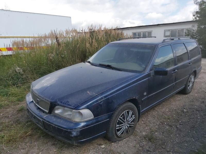 Volvo, Universal | 3