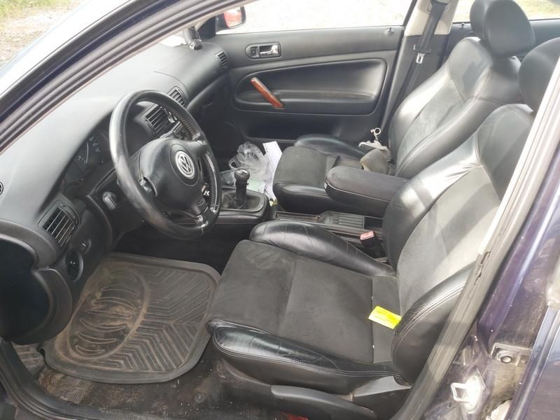 Volkswagen, Седан | 4