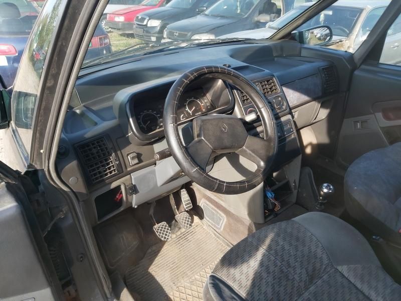 Renault 4, Vienatūris | 5