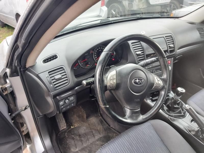 Subaru, Saloon | 5