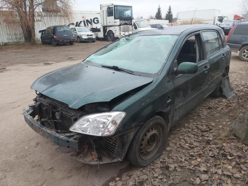 Toyota, Hatchback | 3