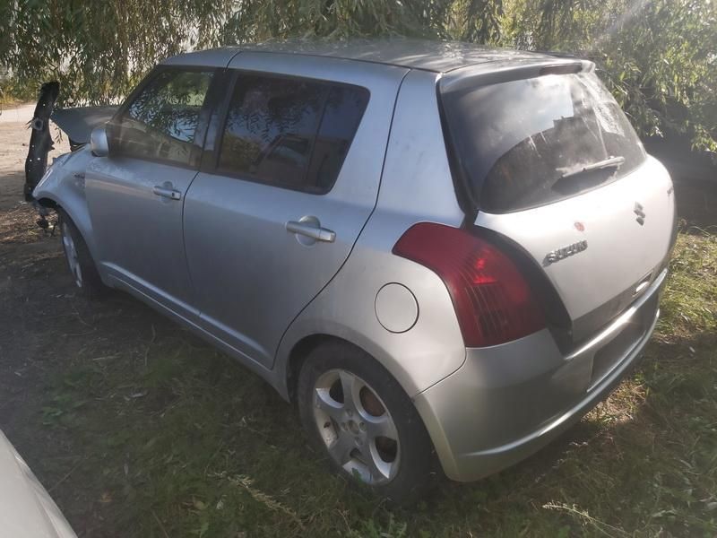 Suzuki, Hatchback | 5