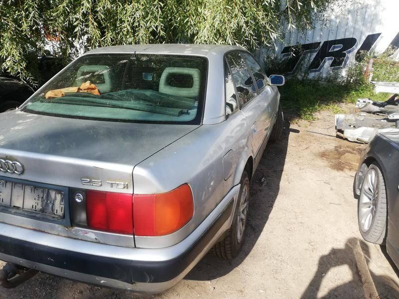 Audi, Saloon | 5