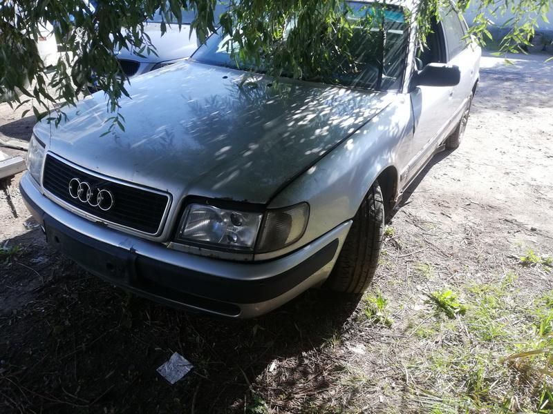 Audi, Saloon | 1