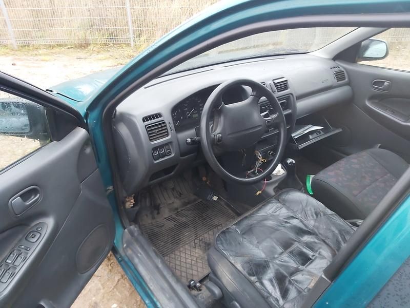 Mazda, Saloon | 5