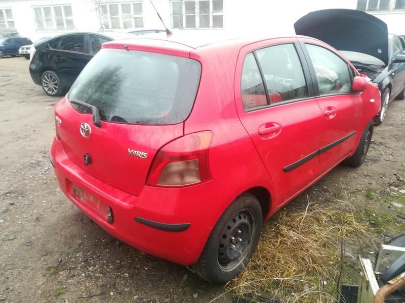 Toyota, Hatchback | 7