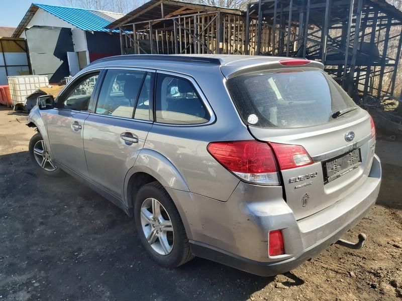 Subaru, Universal | 6