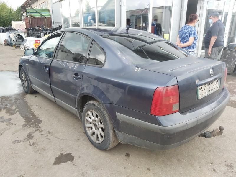 Volkswagen, Saloon | 6