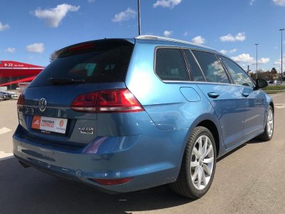 Volkswagen Golf | 3
