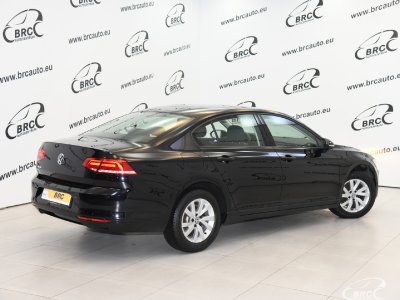 Volkswagen Passat | 1