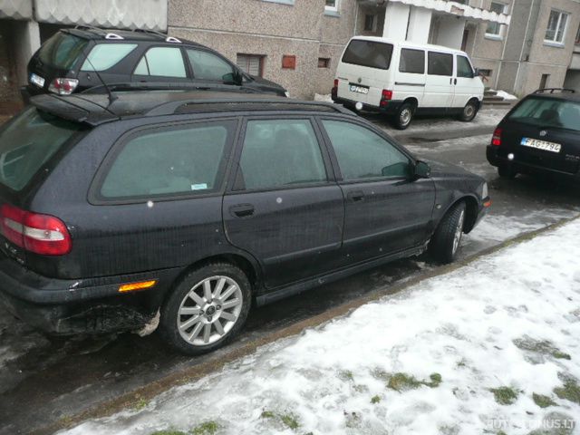 Volvo V40 | 3