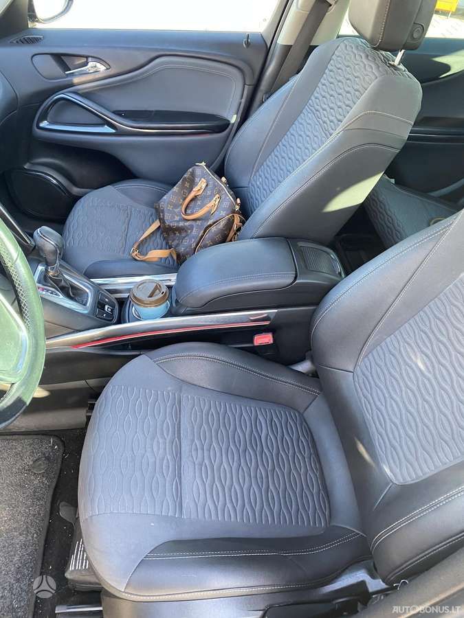 Opel Zafira tourer | 5