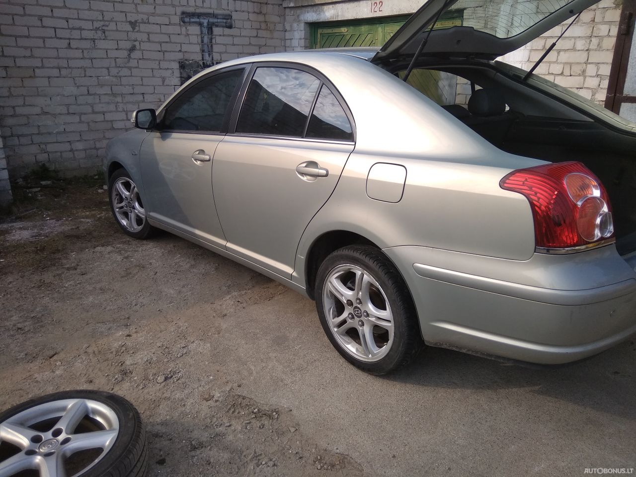 Toyota Avensis, Hatchback | 7