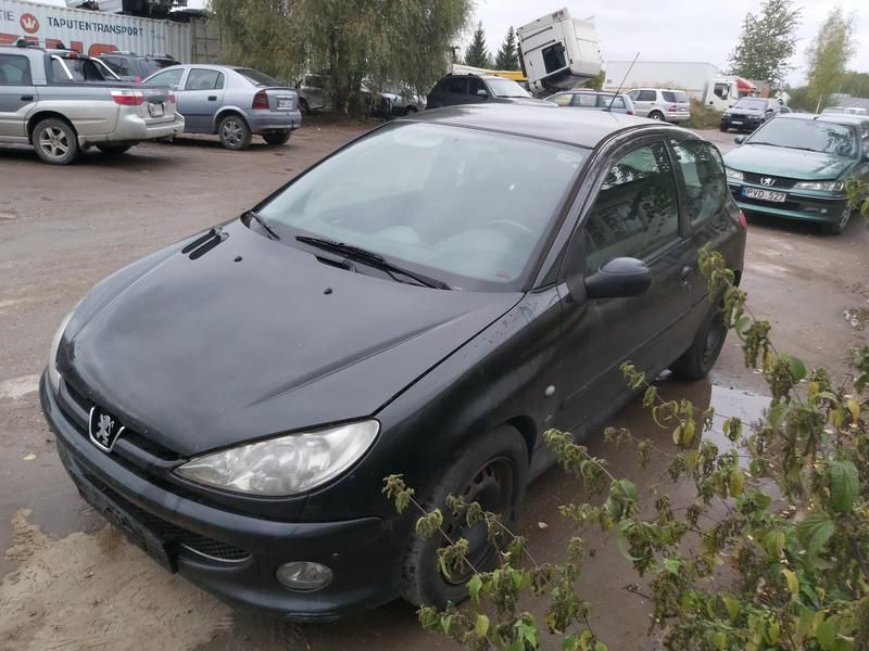 Peugeot, Hatchback | 3