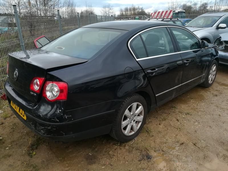 Volkswagen, Saloon | 6