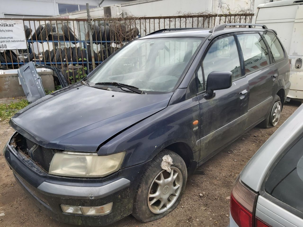 Mitsubishi, Vienatūris | 1