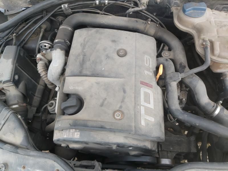 Volkswagen, Saloon | 1