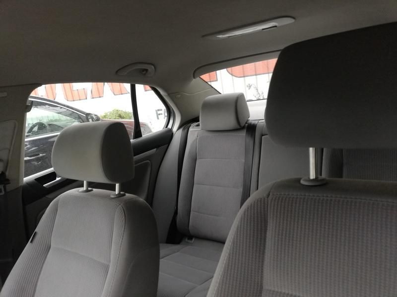 Volkswagen, Седан | 5